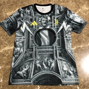 Adidas x Juventus 2025/26 Training Jersey Size M